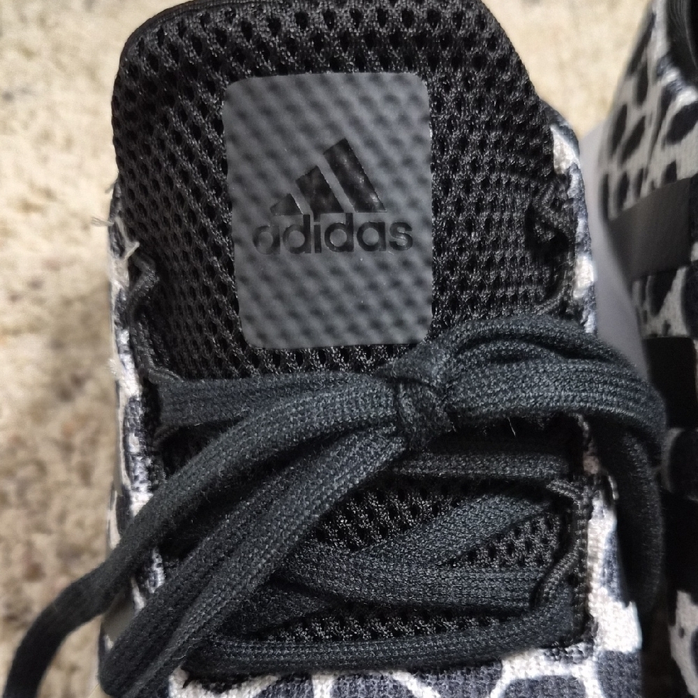 Adidas Black and Grey Patterned Swift Run 1.0 Sneakers Size 7 NWT - Picture 6 of 14